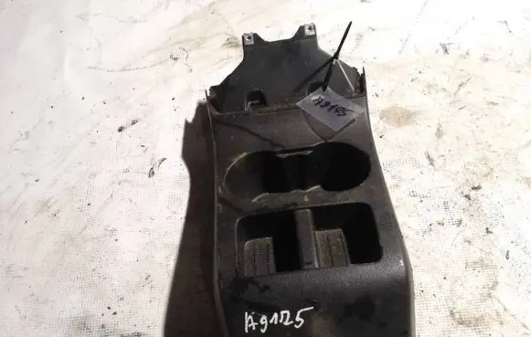 Ford Galaxy Cup holder 6m21u04712a 6m21-u04712-a