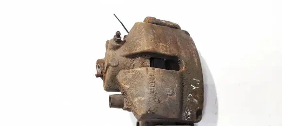 Volkswagen PASSAT B6 Front brake caliper