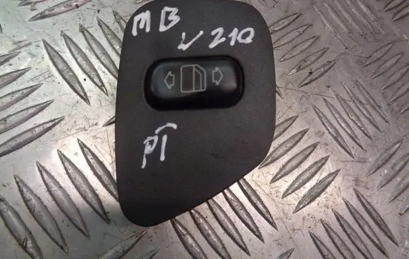 Mercedes-Benz E W210 Quarter vent window switch 
