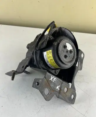 Jaguar XF X250 Pedestrian airbag 8X2316E600AB