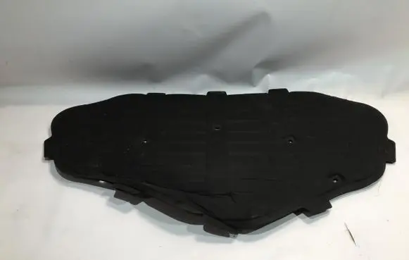 Audi A3 8Y Engine bonnet/hood sound/heat insulation 8Y0863825
