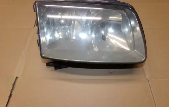 Volkswagen Polo III 6N 6N2 6NF Headlight/headlamp