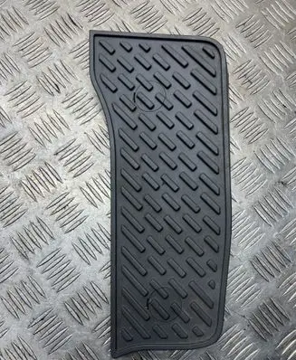Toyota Land Cruiser (J120) Foot rest pad/dead pedal 6793360010