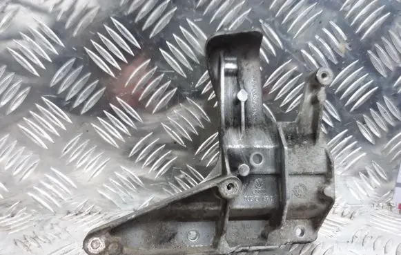 Audi A6 S6 C6 4F Engine mounting bracket 03G131159B