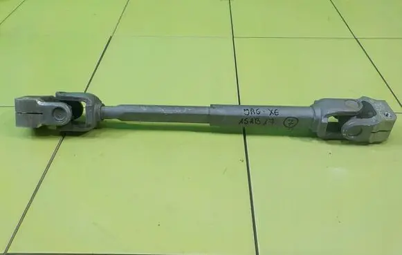 Jaguar XE Steering rack mechanical part GX733C662BB