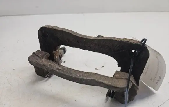 Hyundai Santa Fe Brake caliper pad carrier rear 