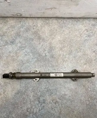 Skoda Octavia Mk3 (5E) Fuel main line pipe 05E133320 7700002738