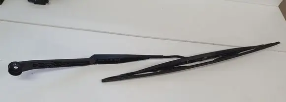 Lexus GS 250 350 300H 450H Windshield/front glass wiper blade 
