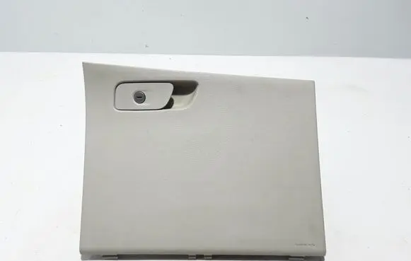 Chrysler Pacifica Glove box 5RL34TRMAC