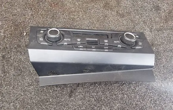Audi A5 8T 8F Climate control unit 8T2820043S A2C53307437