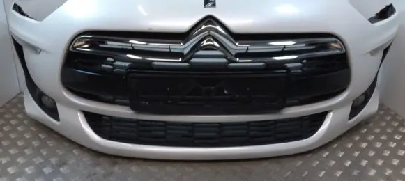Citroen DS5 Front bumper