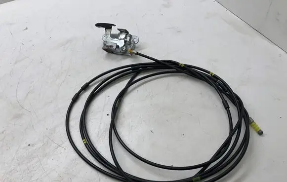 Mazda CX-7 Fuel cap flap release cable 