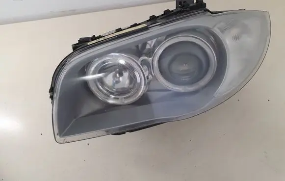 BMW 1 E81 E87 Headlight/headlamp 7180831