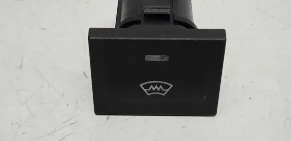 Windscreen/window heater switch