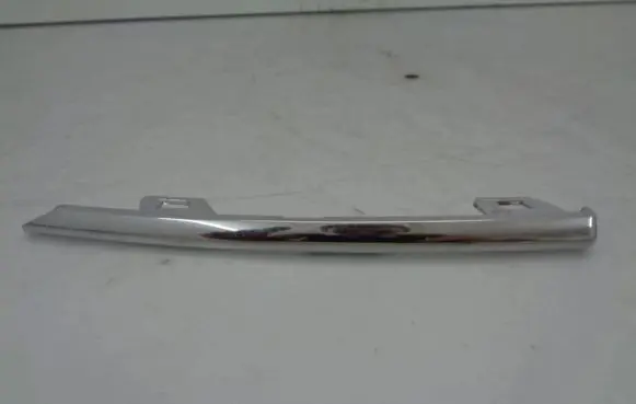 Volkswagen Beetle A5 Rear bumper trim bar molding 5C5853054
