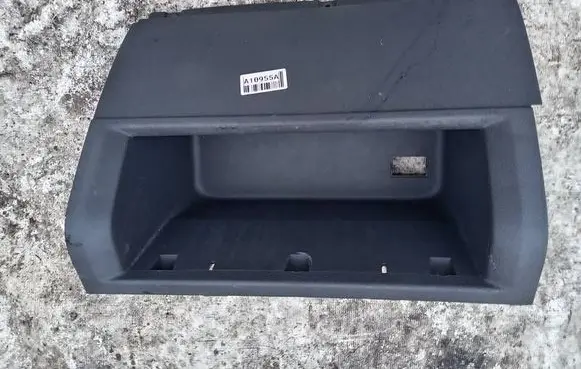 Volkswagen Caddy Glove box 2K1857919
