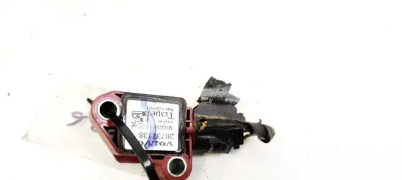 Volvo V50 Airbag deployment crash/impact sensor 30737138