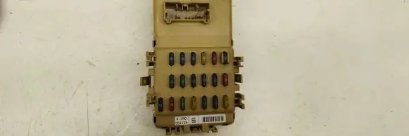 Subaru Outback Fuse box set JB200400