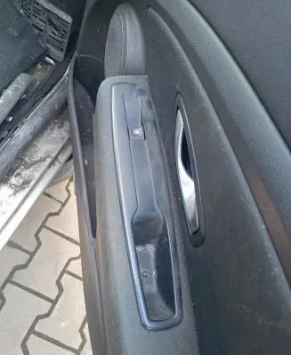 Renault Megane III Electric window control switch