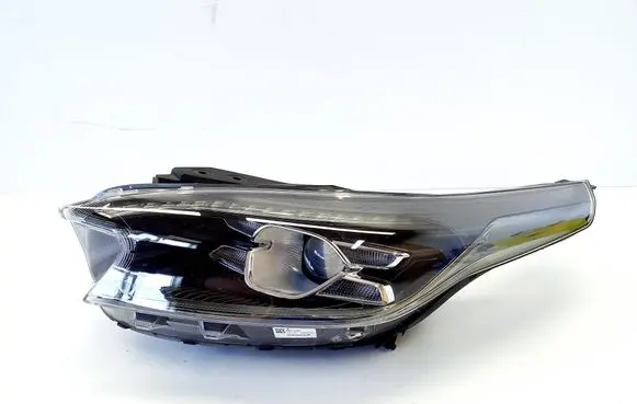 KIA Xceed Headlight/headlamp 92101J7310