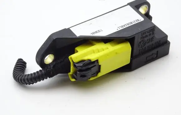 Volkswagen Golf IV Airbag deployment crash/impact sensor 6Q0909606