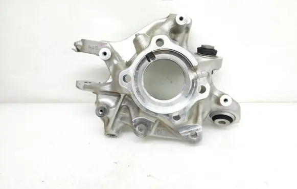 BMW X4 G02 Rear wheel hub spindle/knuckle 6879751