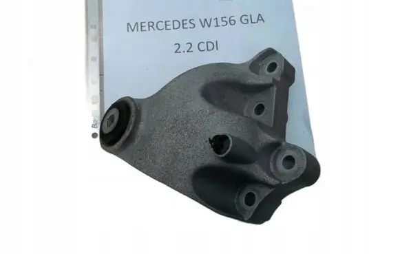 Mercedes-Benz B W246 W242 Engine mounting bracket A2462401109