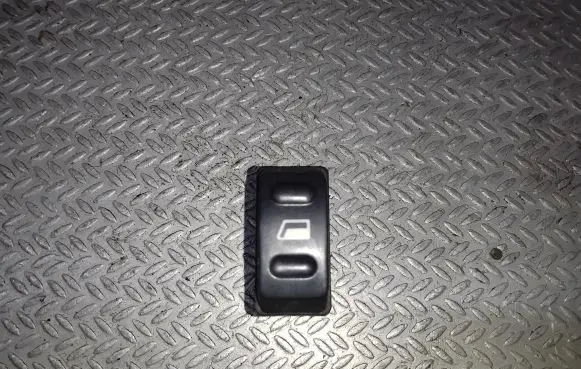 Subaru Forester SF Electric window control switch