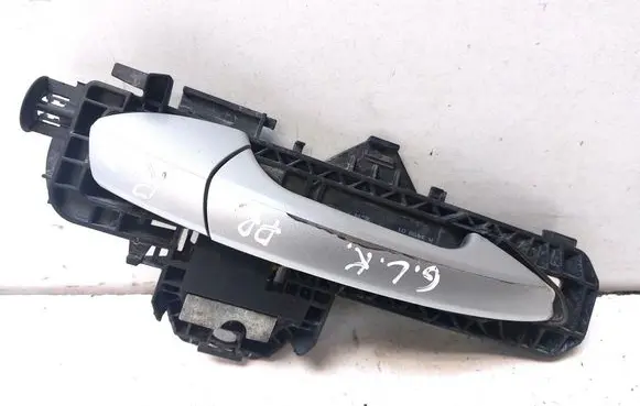Mercedes-Benz GLK (X204) Front door exterior handle A2042600834
