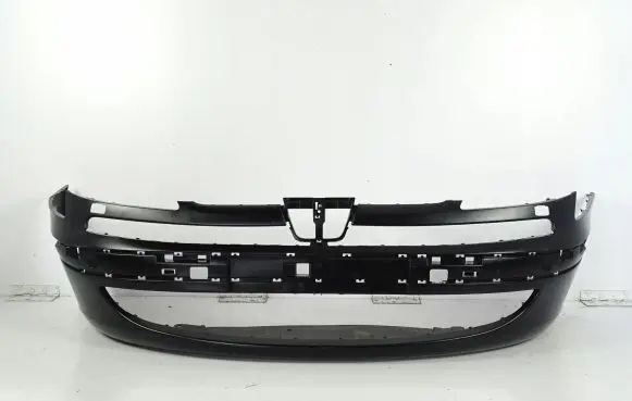 Peugeot 807 Front bumper