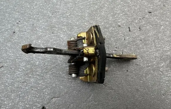 Jeep Cherokee XJ Rear door check strap stopper 55075259AB
