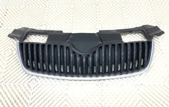 Skoda Fabia Mk1 (6Y) Front grill 5J0853668A