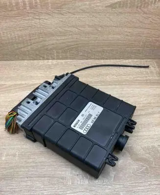 Audi A4 S4 B5 8D Engine control unit/module ECU 028906021F 0281001366
