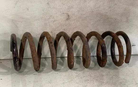 Mitsubishi Outlander Rear coil spring