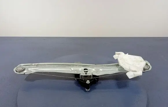 Hyundai Tucson IV NX4 Front door window regulator with motor 82450-N7010