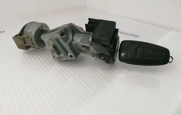 Ford Focus Ignition lock 3M513F880AE D75200134D