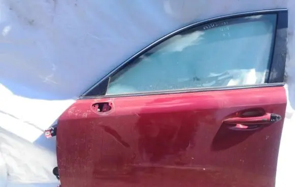 Lexus IS 220D-250-350 Front door raudona