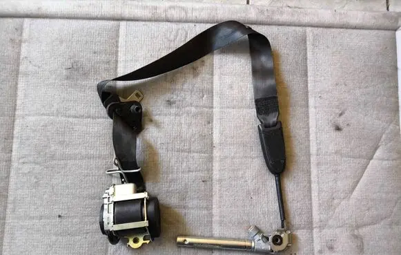 Renault Scenic III - Grand scenic III Front seatbelt 868840015R 07092013