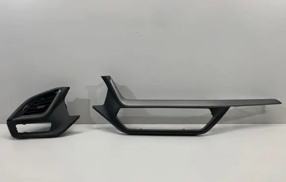 BMW 2 F44 Dash center air vent grill