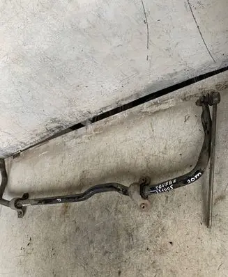 Volkswagen Touran III Front anti-roll bar/sway bar 3q0411303