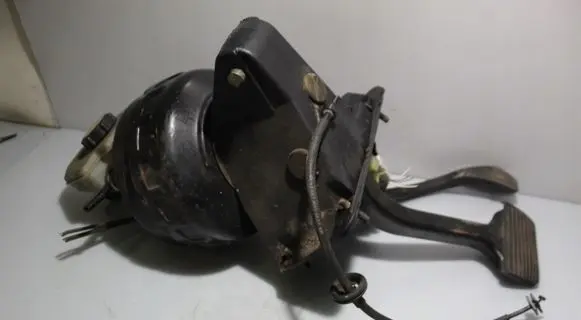 Jaguar XJ X300 Brake booster 03774724014