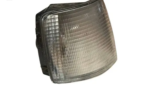 Volkswagen PASSAT B3 Front indicator light 357953050A 6R0142767