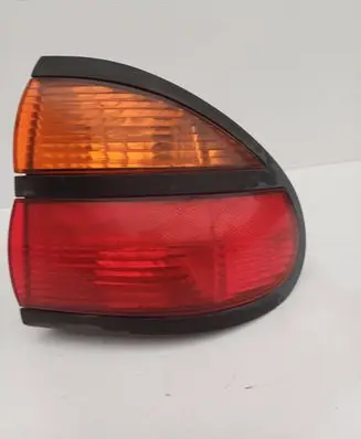 Renault Laguna I Headlight/headlamp 67724941