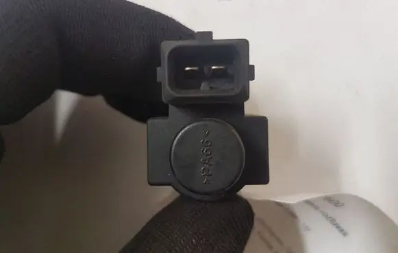Opel Astra H Turbo solenoid valve 46754960 72817000
