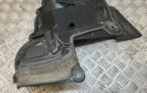 Other engine bay part