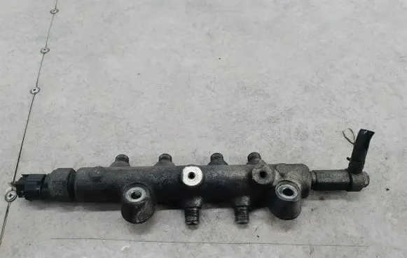 Mazda 6 Fuel main line pipe 
