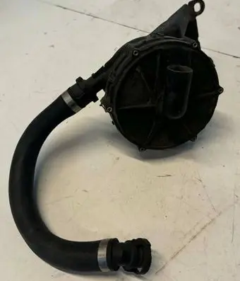 BMW 3 E46 Secondary air pump 1715347 00T216 72216670