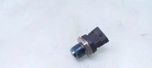 Fuel pressure sensor