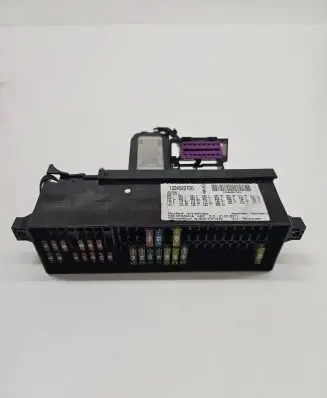 Volkswagen Tiguan Fuse module 1224522700 570005047903 00540060C