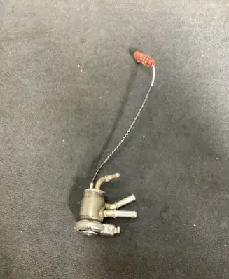 Volkswagen Crafter AdBlue injector 2N0131113L